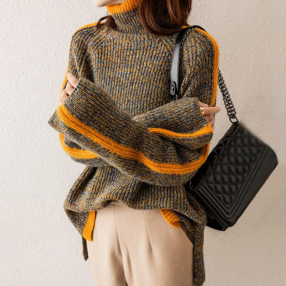 Thalia - Stylish & Cozy Sweater