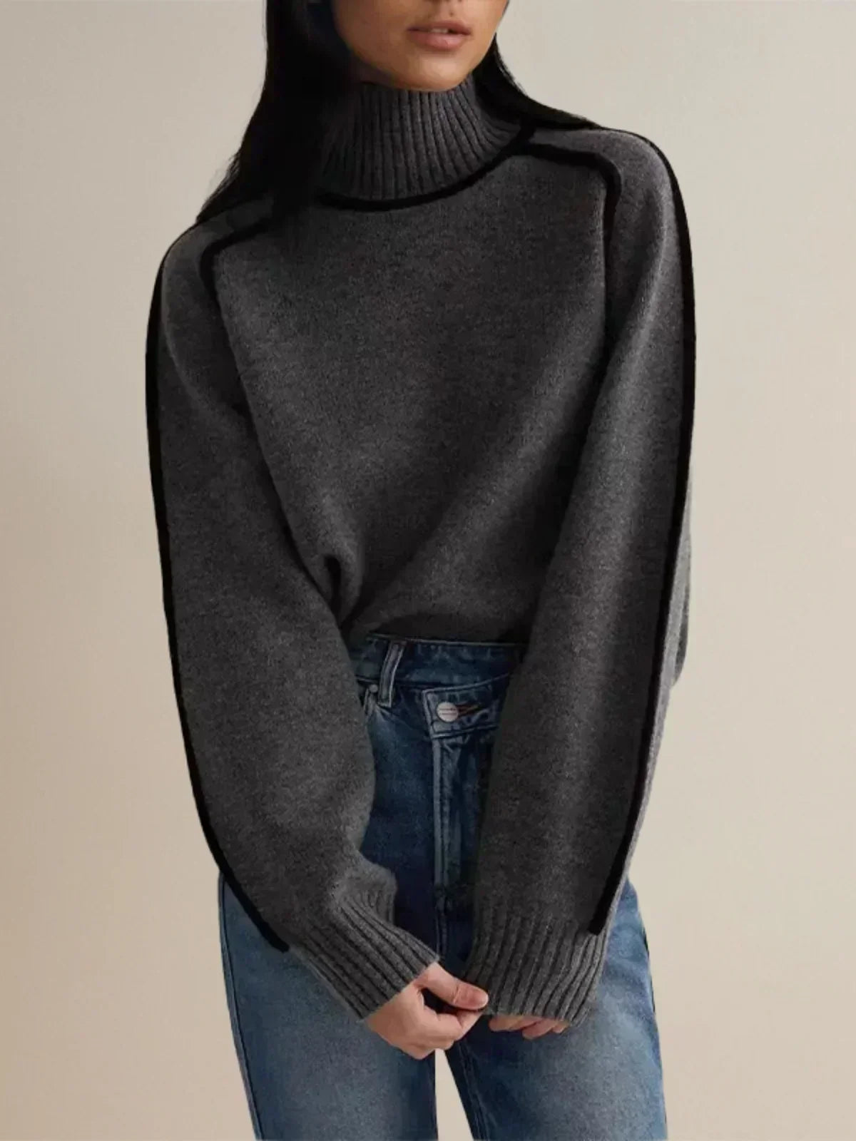 Seraphina - Elegant Turtleneck sweater